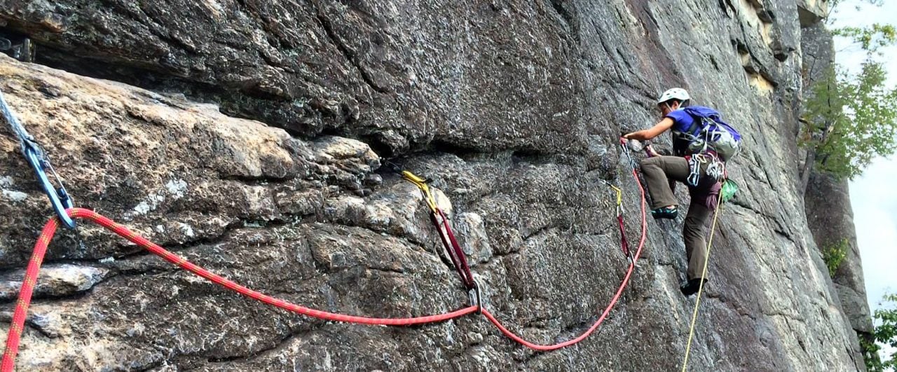 Cathedral Ledge Rock Climbing Synnott Mountain Guides